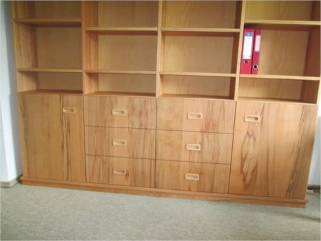 Bücher- und Büroschrank